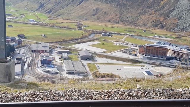 Андерматт вид с верху. кантон Ури. Швейцария.