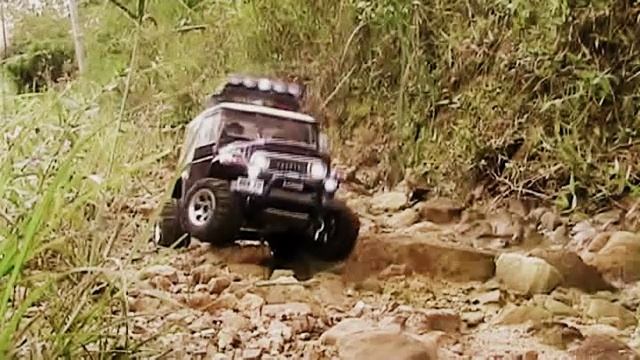 RC4WD     ROCK     CRAWLER    [TOYOTA Fj40]