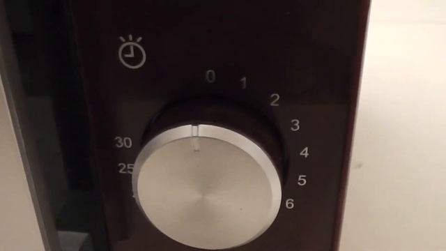 Микроволновая печь Oursson ММ1702 смотреть онлайн