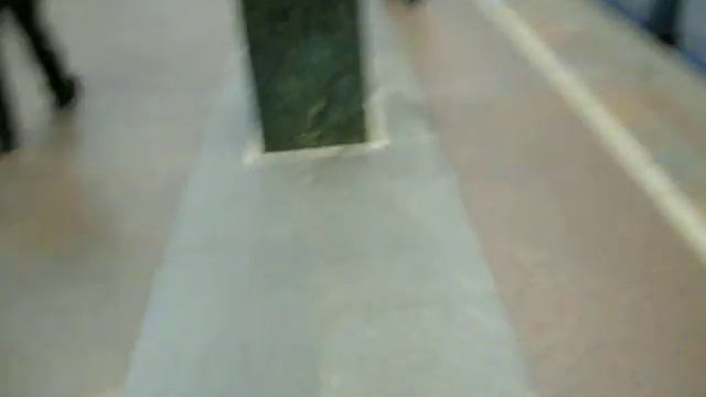 Два именных поезда на одной станции смотреть онлайн
