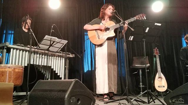 Елена Фролова "Цыганская" (стихи Л.Губанова) смотреть онлайн