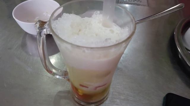 Еда в Далате: завтрак, обед, десерты, клубника (Вьетнам)