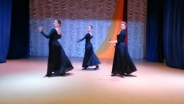 ИСПАНСКИЙ ТАНЕЦ С КАСТАНЬЕТАМИ смотреть онлайн