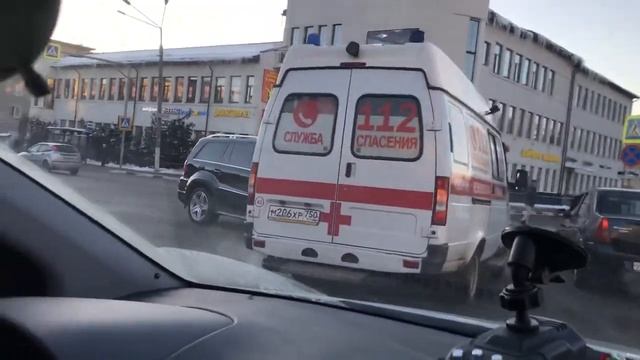 #КОГДА #НЕПРИКАСАЕМЫЕ НЕ #УСТУПИЛИ #ДОРОГУ #КАРЕТЕ #СКОРОЙ #ПОМОЩИ #ГЛАВНОЙ #ДОРОГЕ #DED #YTB #RUS смотреть онлайн