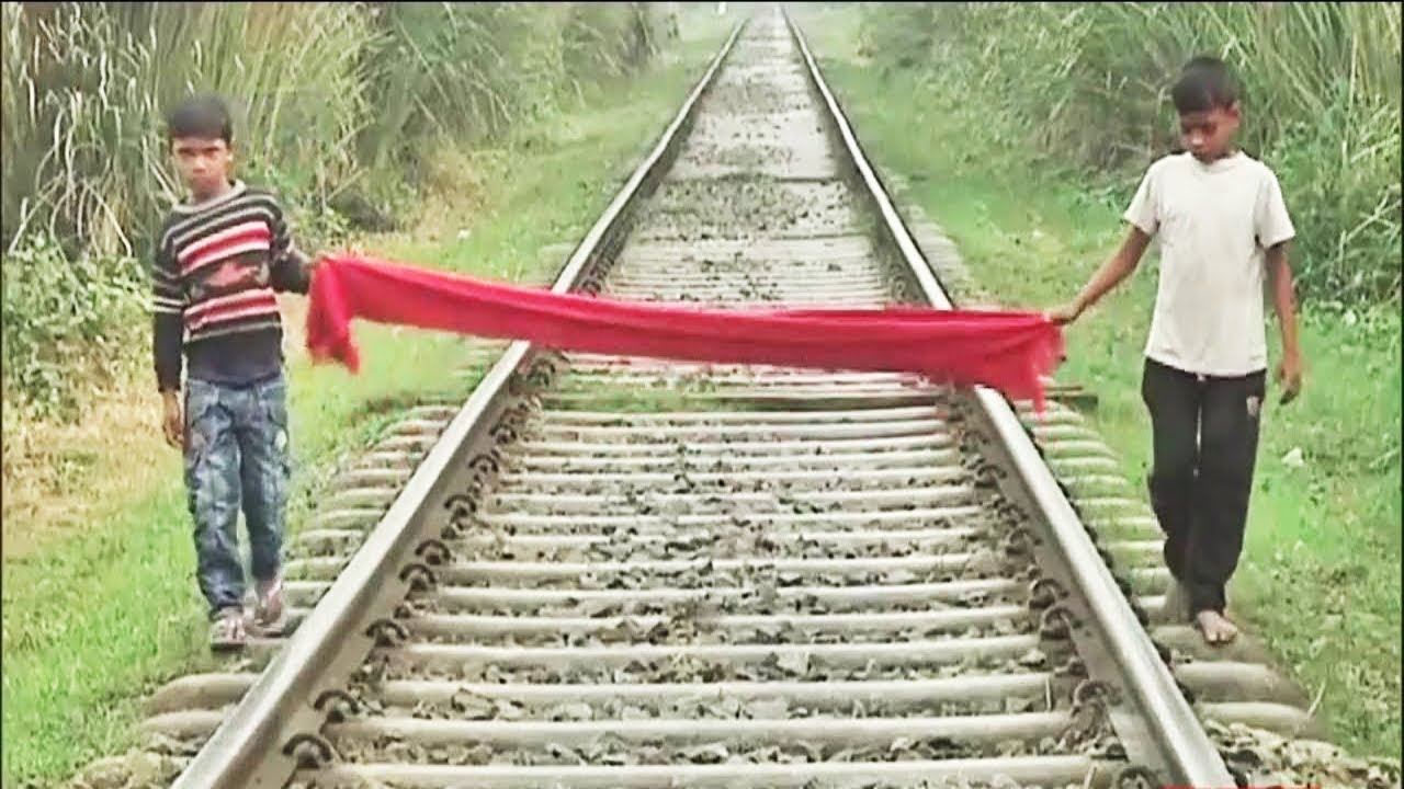 Что Они Творят? Тупейшие Поступки Людей Снятые на Камеру смотреть онлайн