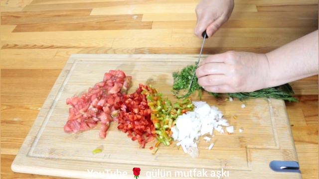 TAZE FASULYENİN İÇİNE BİR KAŞIK SUMAK ATIM EKMEĞİ BANDIRA BANDIRA YEDİM YOK BÖYLE BİR LEZZET 🤤👌💯 смотреть онлайн