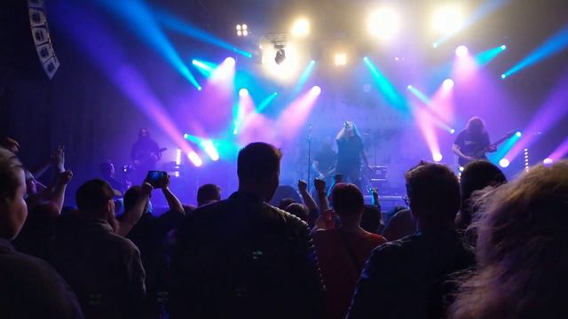 Eternal Tears of Sorrow - Tears of Autumn Rain (Live at Oulu 2019) смотреть онлайн