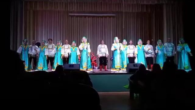 Мордовский государственный ансамбль песни и танца "Умарина" порадовал жителей поселка Атяшево. смотреть онлайн