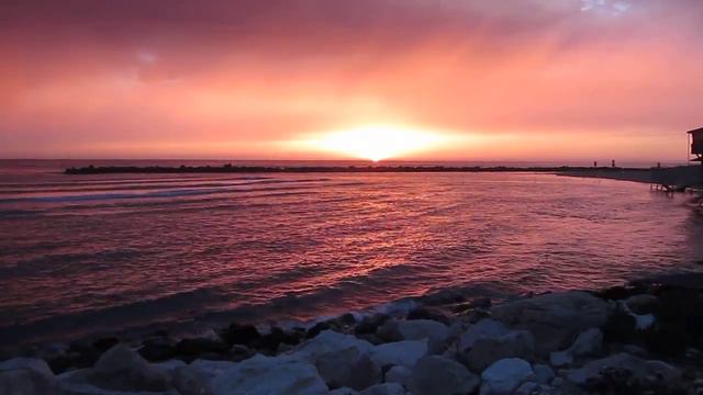 закат на побережье смотреть онлайн