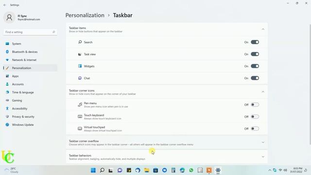 Enable Messages & Notification Number Counter Badges On Taskbar Of Windows 11 смотреть онлайн
