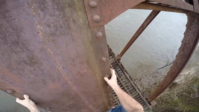 Pearl River Paddle and Bridge Climb смотреть онлайн