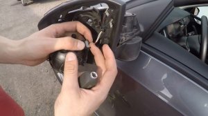 Как разобрать зеркало на Шкоде Октавии А7, Кодиак