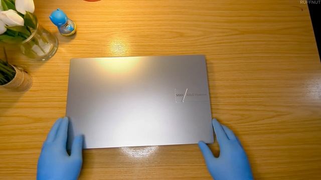 Asus Vivobook 15 Unboxing #bestlaptopsunder500GBP #top5laptops #bestlaptopforstudents смотреть онлайн