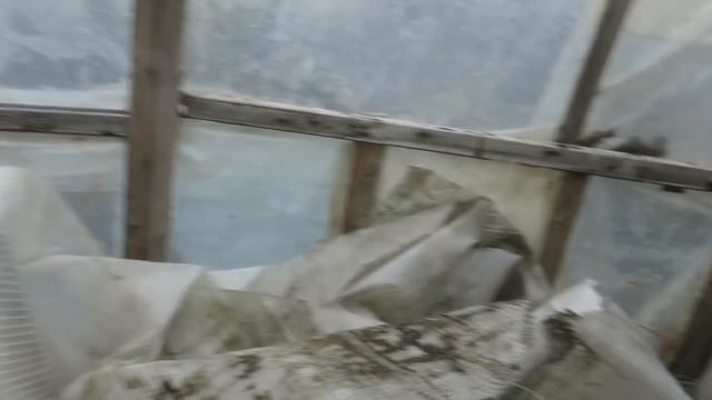 Как же много работы в Калиновке! / Начали ремонт теплицы смотреть онлайн