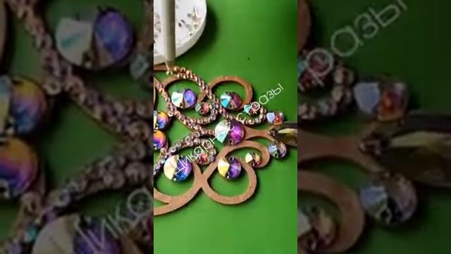 Шикарные стразы. Как клеить стразы смотреть онлайн