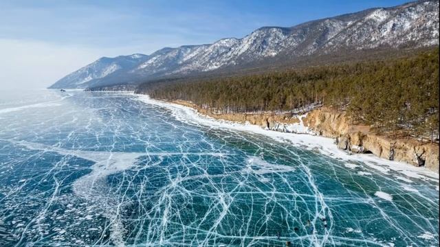 Интервью у студента ИГУ Педагогического Института [Специальность - Учитель ИЗО] смотреть онлайн