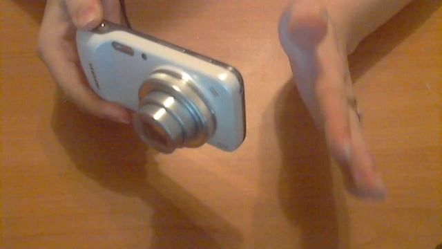 Женский обзор телефона Samsung Galaxy S4 zoom смотреть онлайн