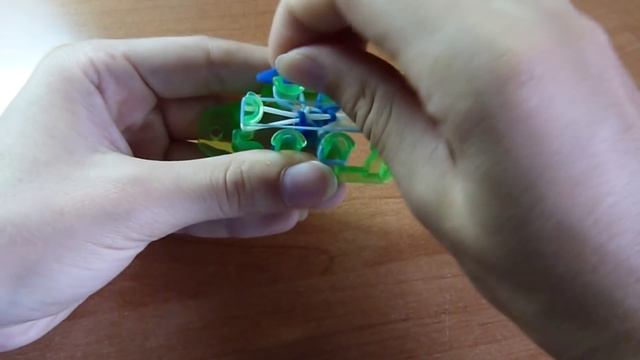 Браслет Тройная спираль из резинок Rainbow Loom Bands. Урок 10 Triple Cross Spiral Twist Bracelet смотреть онлайн