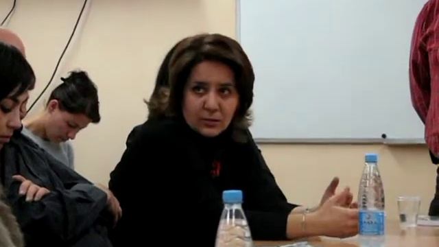 Qırım yaşlarının H. Kırımlı, Z. Karatay ve QMPU ocalarınen subet: I Qurultay смотреть онлайн