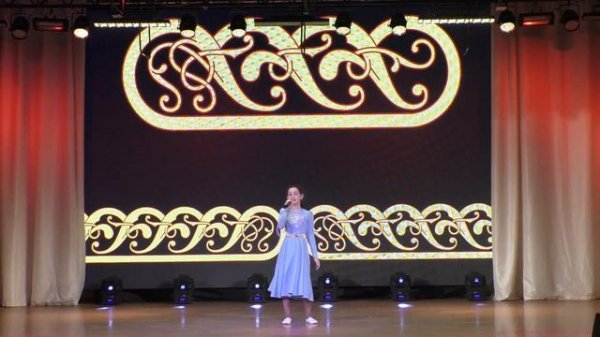 "Дын-Дын" муз. и сл. И. Кесаева. Исп. Бестаева Амага.