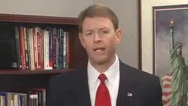 Tony Perkins on Mandatory HPV Vaccinations смотреть онлайн
