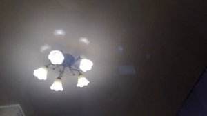 Неровный потолок что делать как скрыть ?