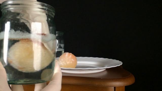 Что будет если поместить яйцо в уксус смотреть онлайн