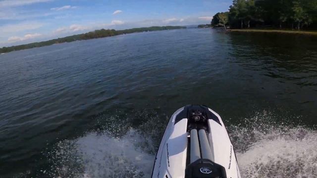 First Ride On Kommander GP1 | Jonathan McCreary's Pro Ski Gp Race Ski смотреть онлайн