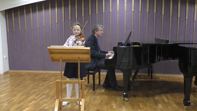 Настя Лазаренко ПЕСНЬ ПЕЧАЛЬНОЙ ЛУНЫ смотреть онлайн