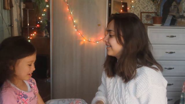 КРАШУ МЛАДШУЮ СЕСТРУ\Перевоплощаю в себя младшую сестру\Как накрасить младшую сестру? смотреть онлайн