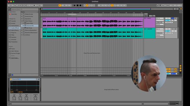 Recording Clarinet With A Ribbon Microphone (Superlux R102 Vs SE2300) + Studio Vlog