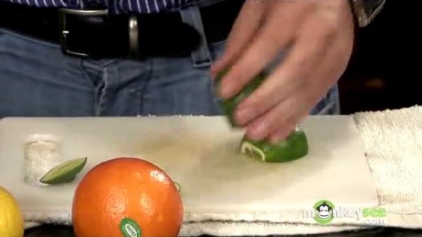 Bartending - Cutting Fruit to Garnish Cocktails
