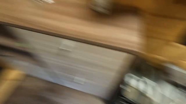 Дачный влог / рванул один на дачу / обновка в прихожей / полил и подстриг тую/ ем мороженое в дорог смотреть онлайн