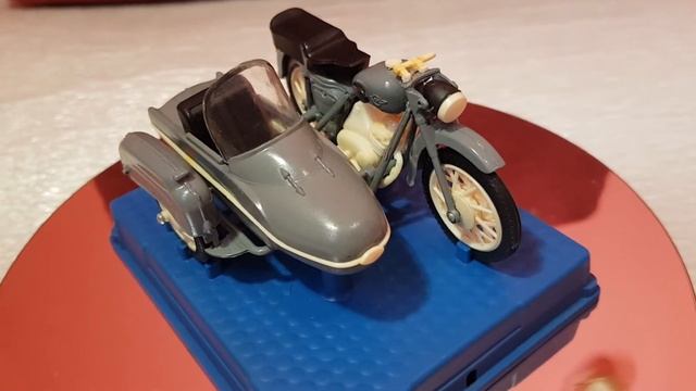 Масштабная модель ИЖ Юпитер 2К, 1/24 СССР. смотреть онлайн