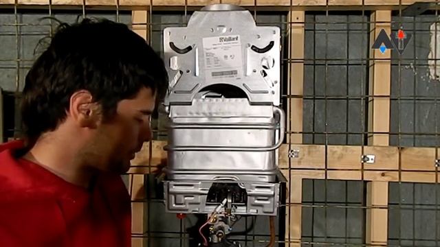 Vaillant 11 XZ C+ рубрика Ремонт#8 Академия теплотехники смотреть онлайн