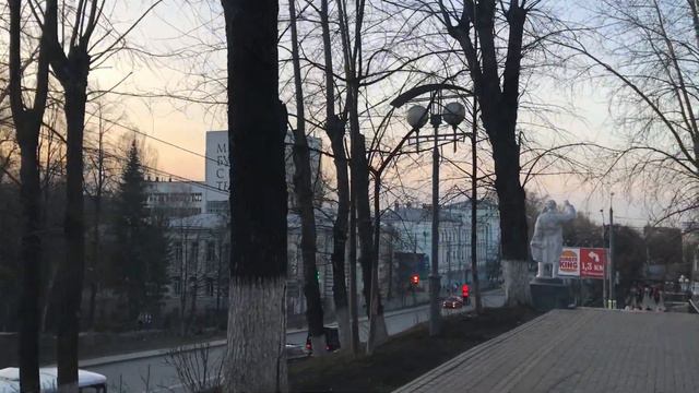 Прогулка пешком по Томску. Проспект Ленина / Лагерный сад / Walking tour in Tomsk смотреть онлайн