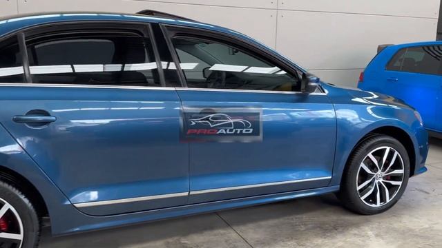 VOLKSWAGEN JETTA COMFORTLINE 2018 смотреть онлайн