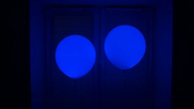 Светодиодный шар 45 см. с синей подсветкой / LED balloons SMD lighting blue смотреть онлайн