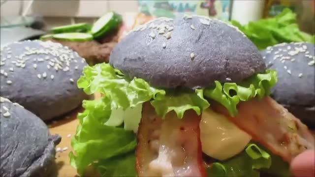 ЧЕРНЫЙ БУРГЕР_ BLACK BURGERS_нереально вкусный_печем черные булочки смотреть онлайн