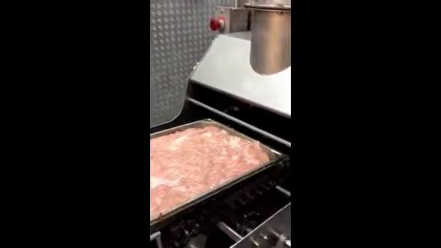 158 Жаренная кура приготовление мяса в лотках Юнитерм M&J roasted chicken parts + Trays only for r смотреть онлайн