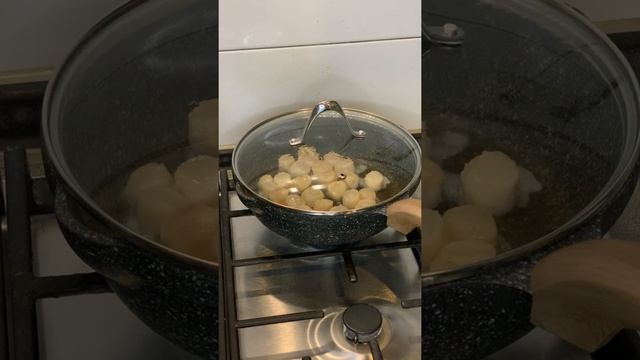 МОРСКИЕ ГРЕБЕШКИ в собственном соку смотреть онлайн