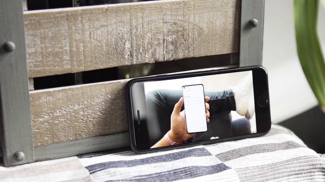 Apple iPhone SE review (2020): $400 phone, $1,000 performance смотреть онлайн