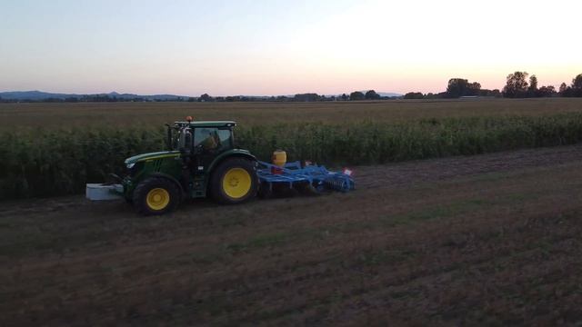 John Deere 6130R + Lemken Karat 9 Gruber смотреть онлайн