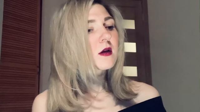 Лена Ванина «У меня в груди кинжал и осиных сотня жал..» смотреть онлайн