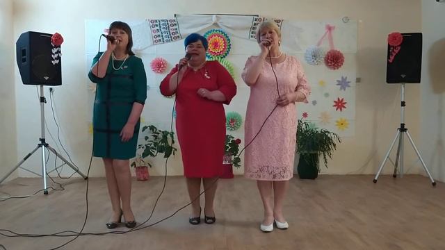 "Мамина сорочка", вокальный коллектив " Рябинушка" ДК с.Ротар смотреть онлайн