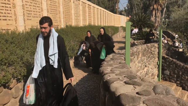 Обряд Крещения На Реке Иордан смотреть онлайн