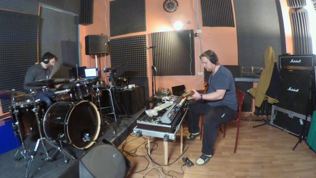 live drums with korg gadget,guitar and xynthesizr смотреть онлайн