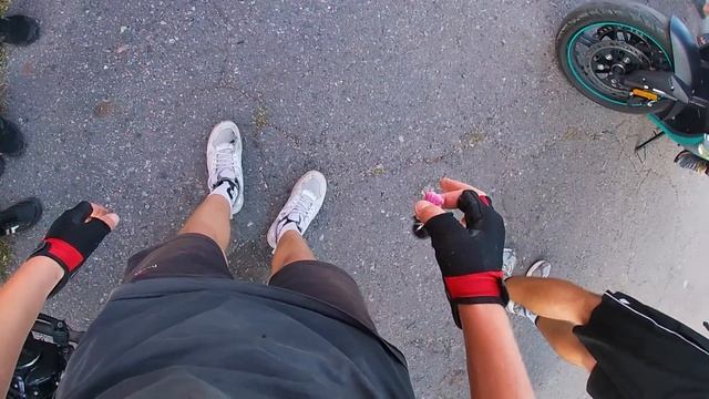 ПОЕХАЛИ ТОЛПОЙ В ДРУГИЕ СЕЛА на МОТОЦИКЛАХ- встретили подписчиков! смотреть онлайн