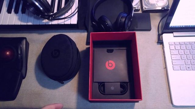 Beats Solo3 Wireless , Black - Unboxing - Mongolian смотреть онлайн