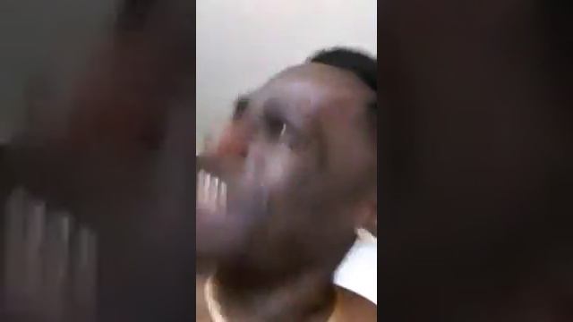 Roy Told This Crazy Ass Girl To Stop Sucking His D*** When He Start C*****! [Roy Lee] смотреть онлайн
